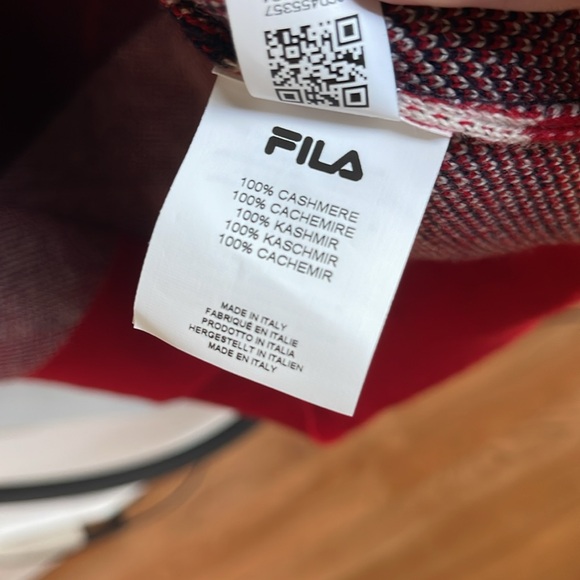 Fila Cashmere Full Zip sweater - Picture 6 of 7